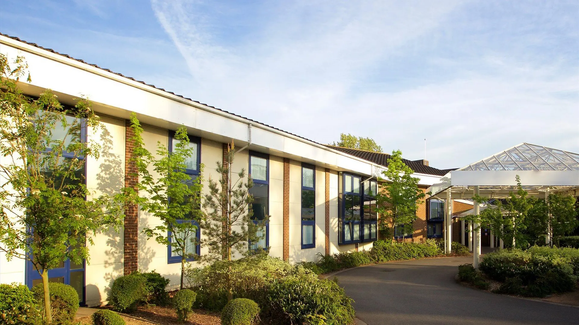 Cambridge Bar Hill Hotel - Signature Collection By Best Western